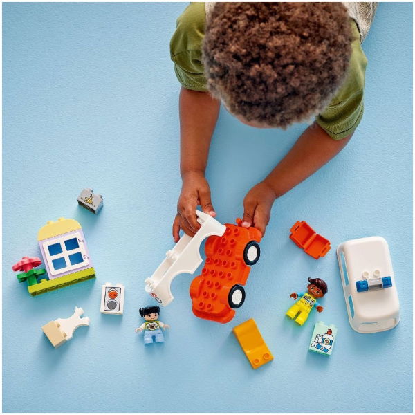 Lego Duplo 10447 Ambulance Met Chauffeur - Afbeelding 4