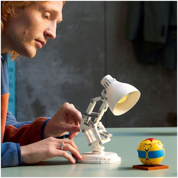 Lego Disney 21357 Pixar Luxo Junior - Afbeelding 5